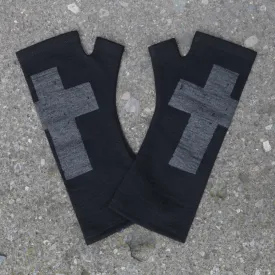 Black cross dark silver printed merino fingerless gloves