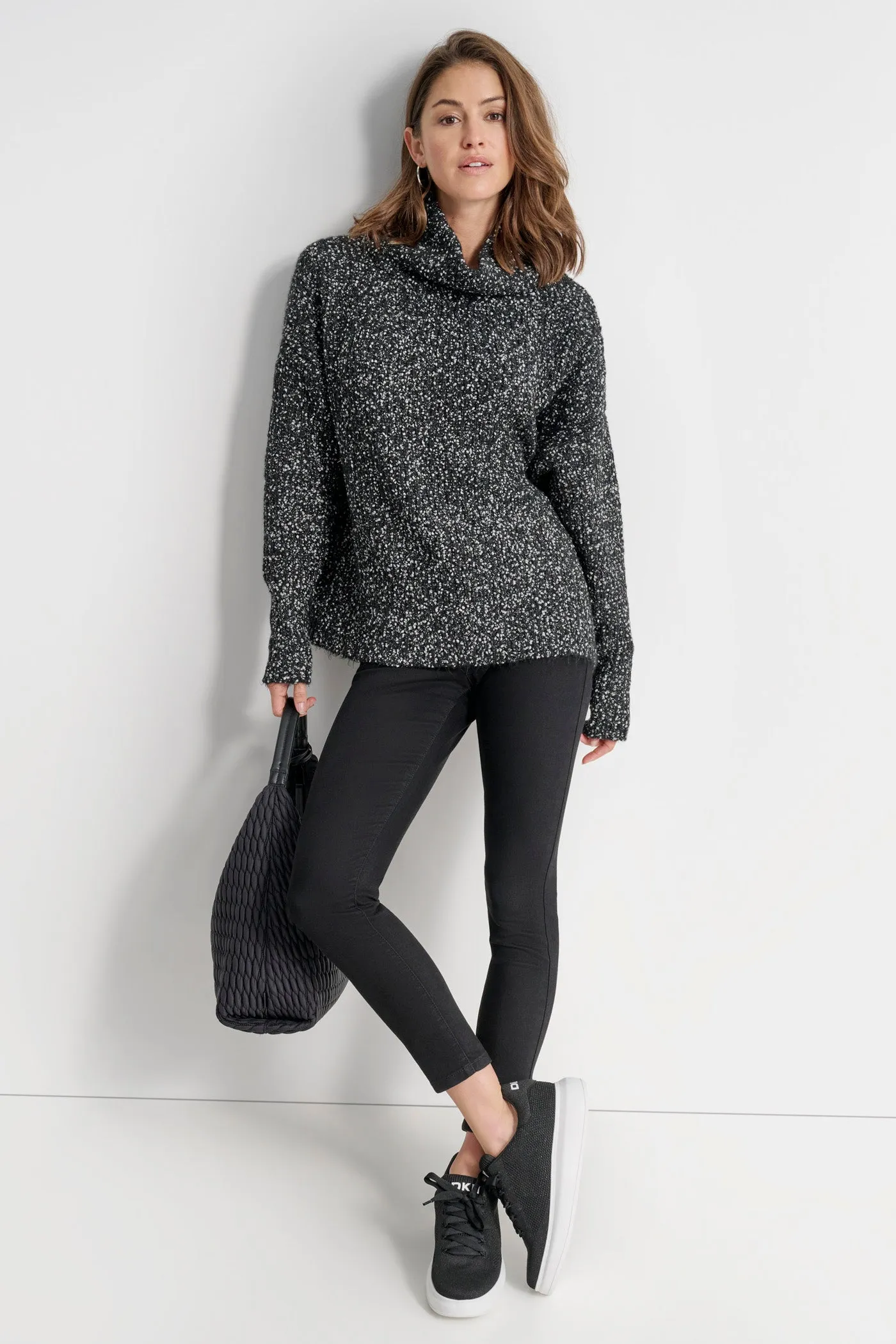 BOUCLE OVERSIZED SWEATER