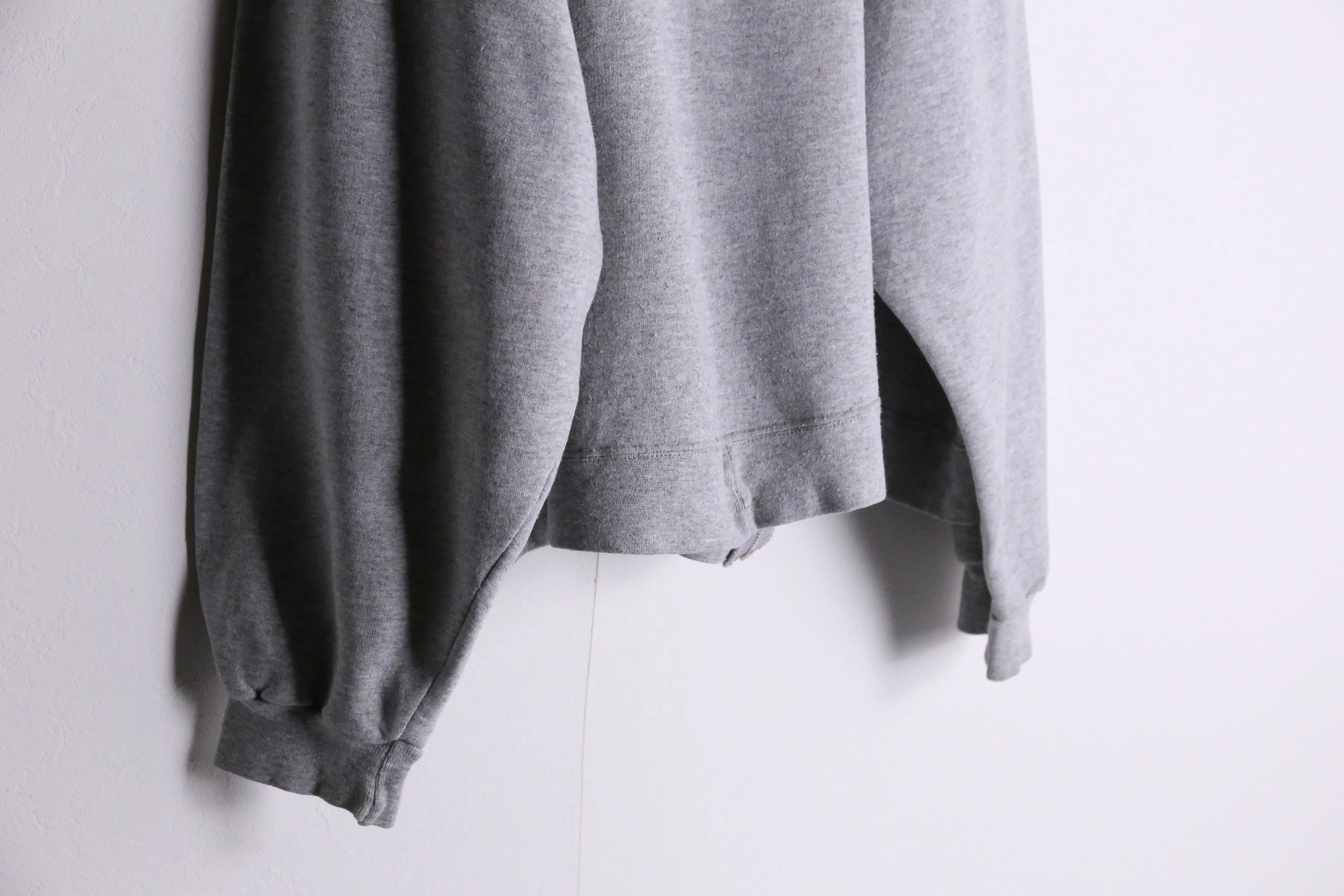 “STARTER”gray color sweatshirt hoodie